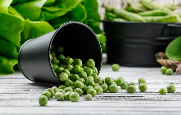 Peas is best vegan protein sources